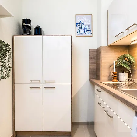 Staytime - Urban Base Apartment Dresden